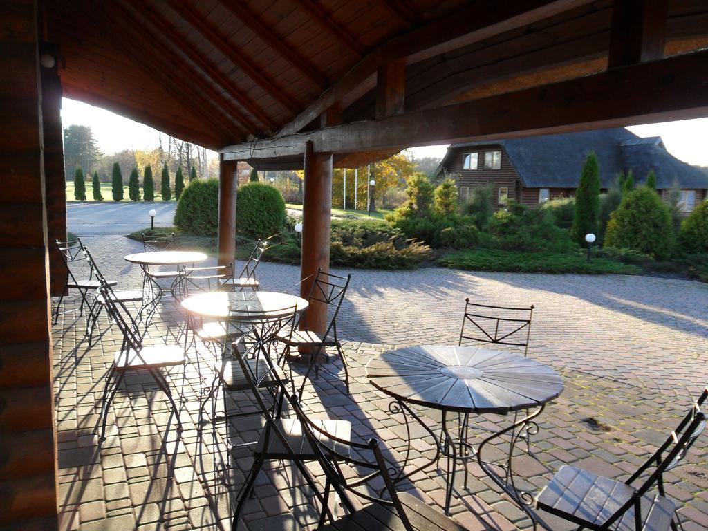 Vonadzini Hotel Stāmeriena Exterior photo